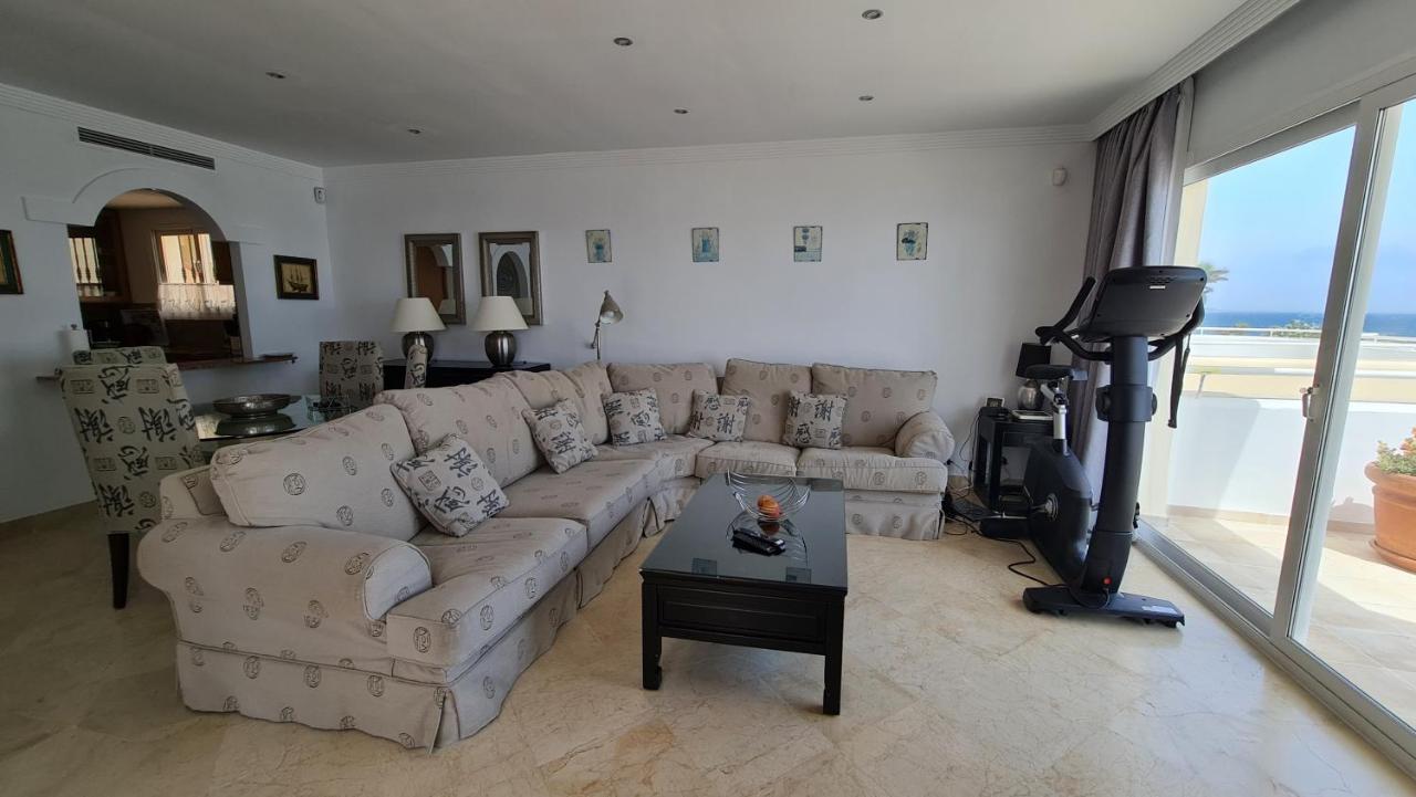 Sinfonia Del Mar Apartment Estepona Ngoại thất bức ảnh