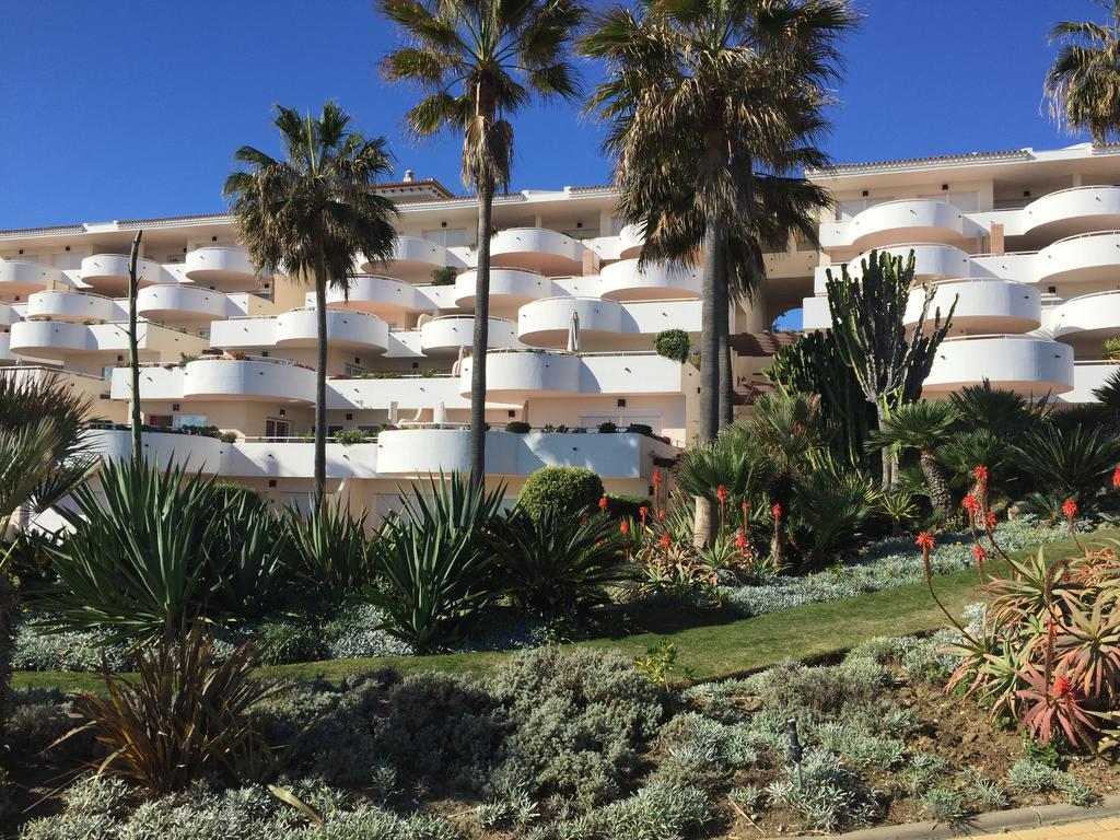 Sinfonia Del Mar Apartment Estepona Ngoại thất bức ảnh