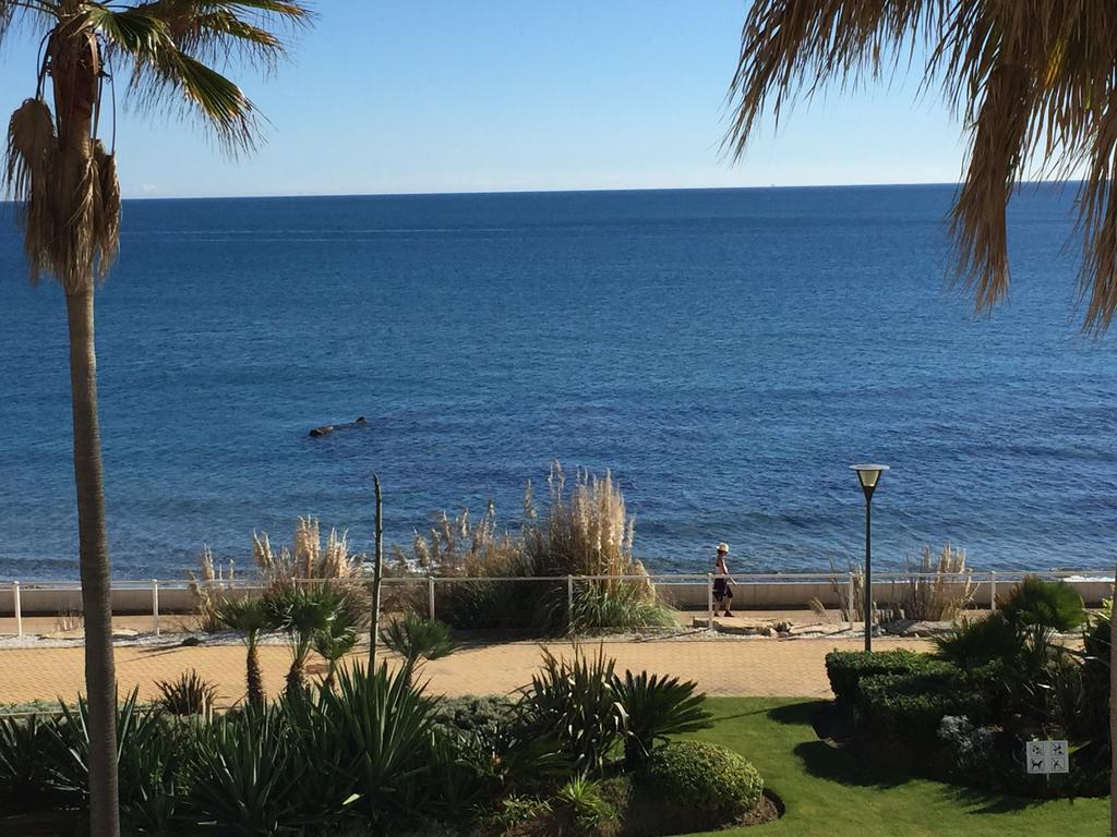 Sinfonia Del Mar Apartment Estepona Ngoại thất bức ảnh
