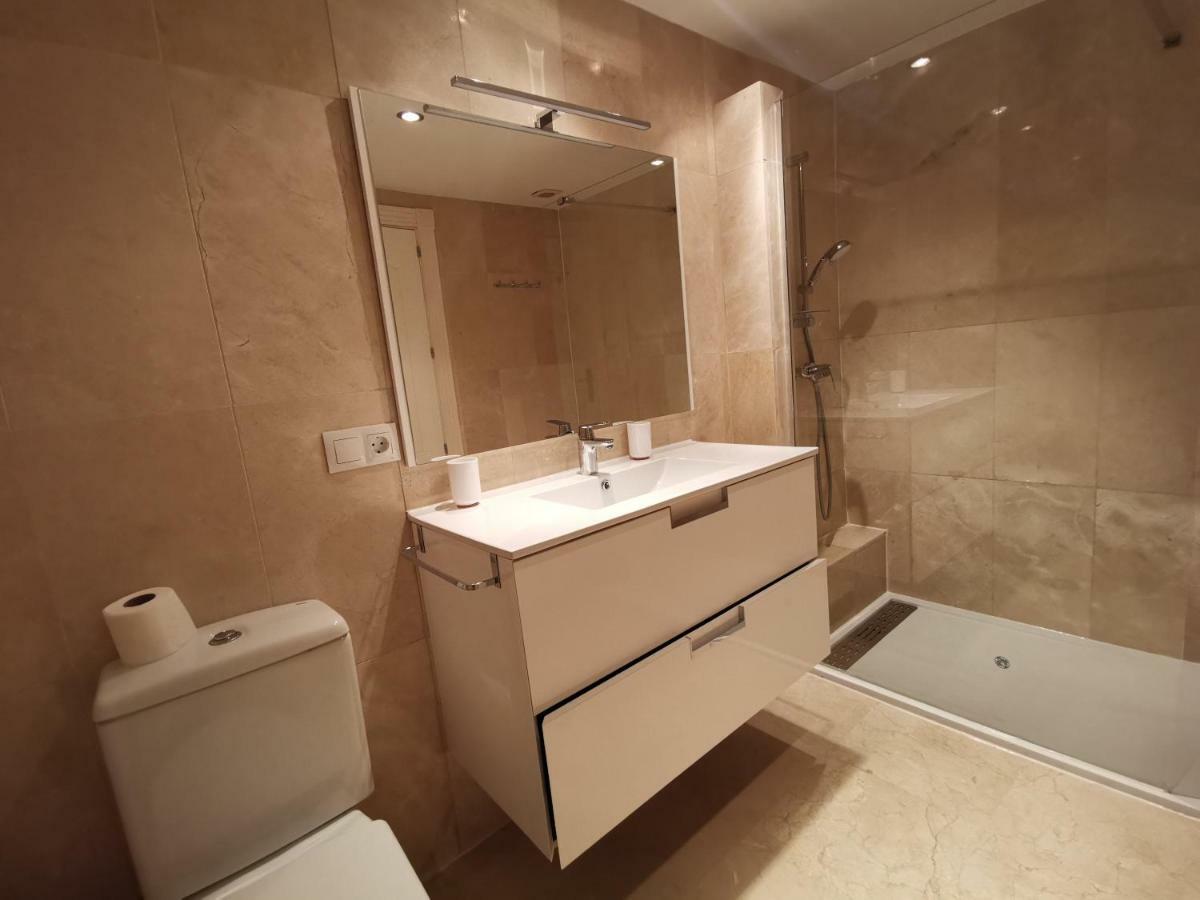 Sinfonia Del Mar Apartment Estepona Ngoại thất bức ảnh