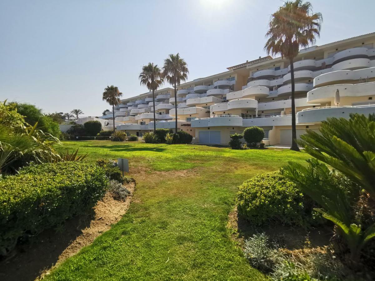 Sinfonia Del Mar Apartment Estepona Ngoại thất bức ảnh
